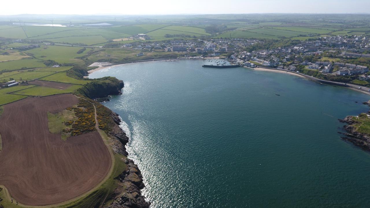 Castellor Bed & Breakfast Baie de Cemaes Extérieur photo